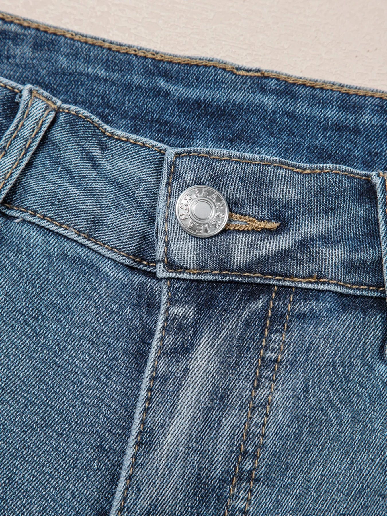 Distressed Ankle-length Straight Jeans