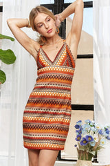 Vestido mini con cuello en V y rayas en contraste ADORA