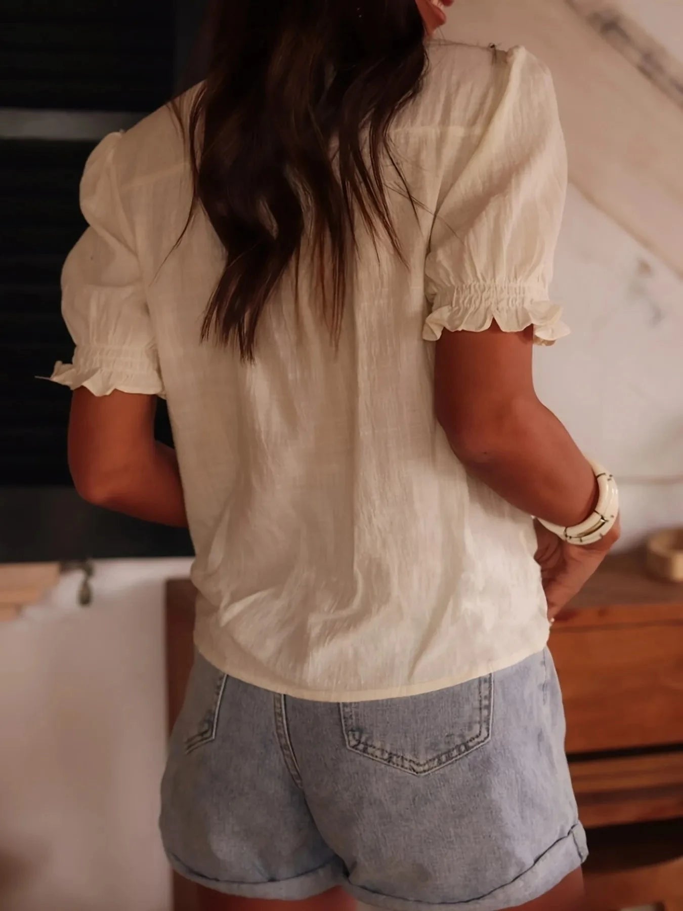 Embroidered Puff Sleeve Blouse