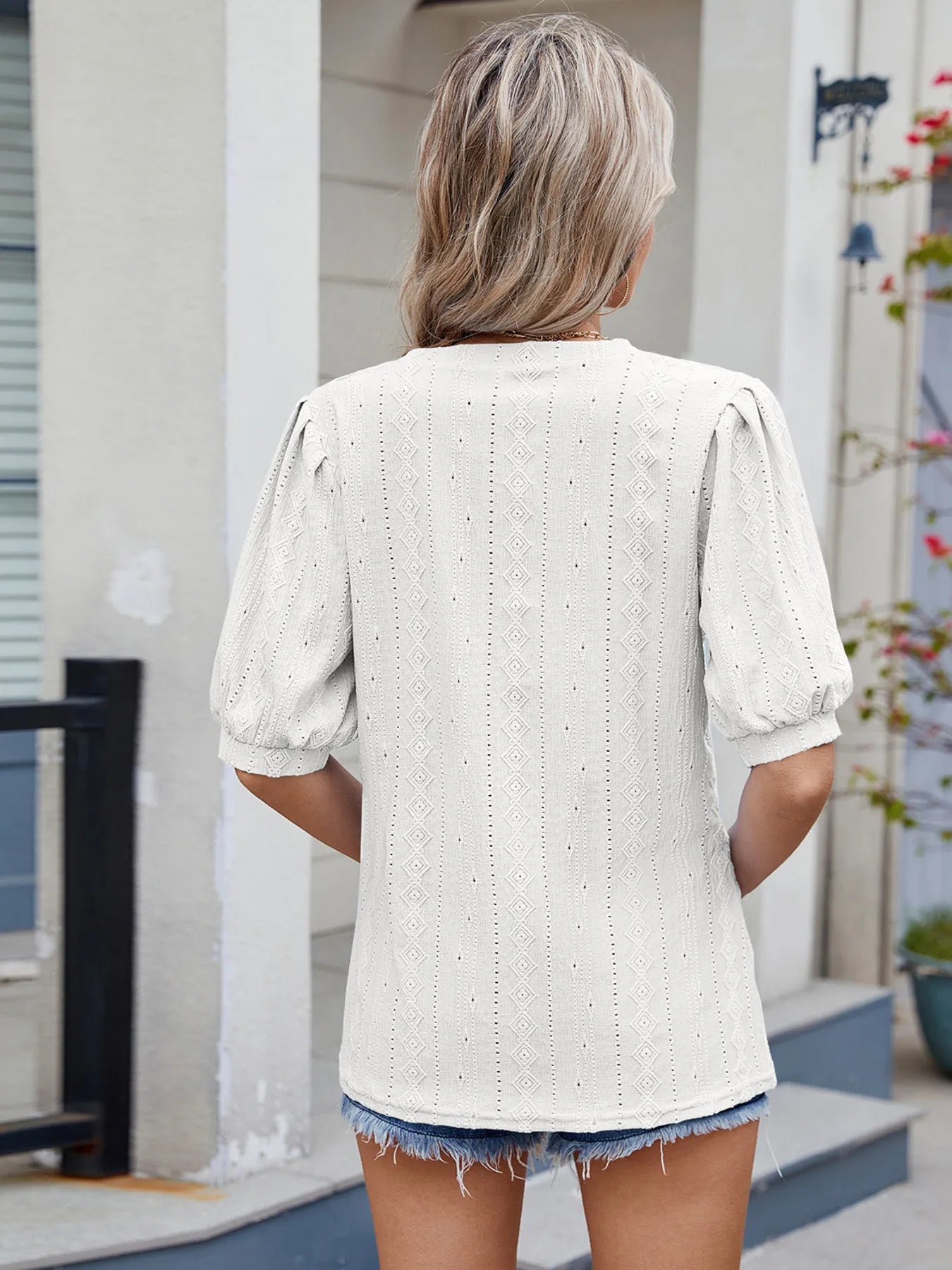 Eyelet V-Neck Puff Sleeve Casual Top