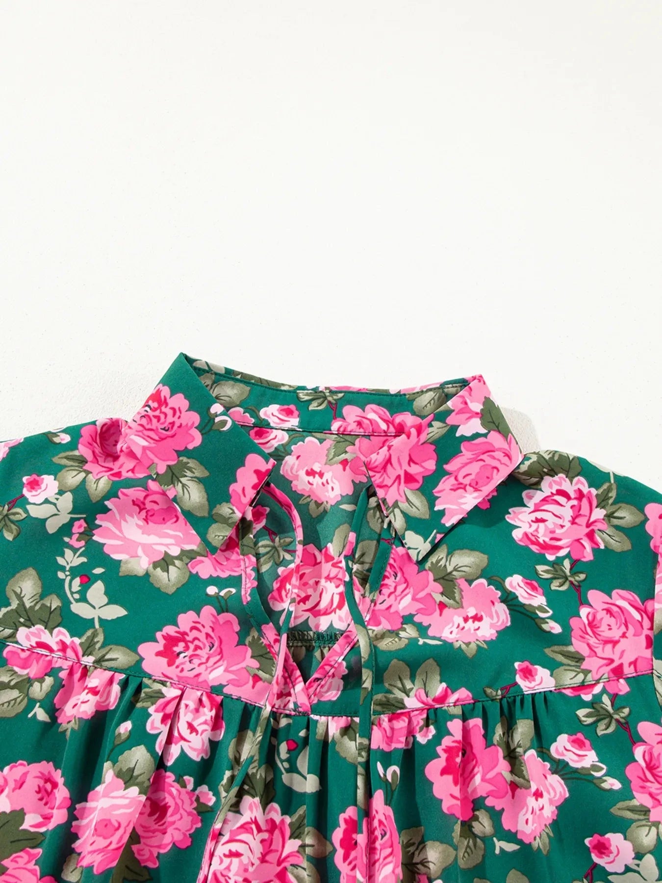 Floral Printed Tied Collar Puff Sleeve Blouse