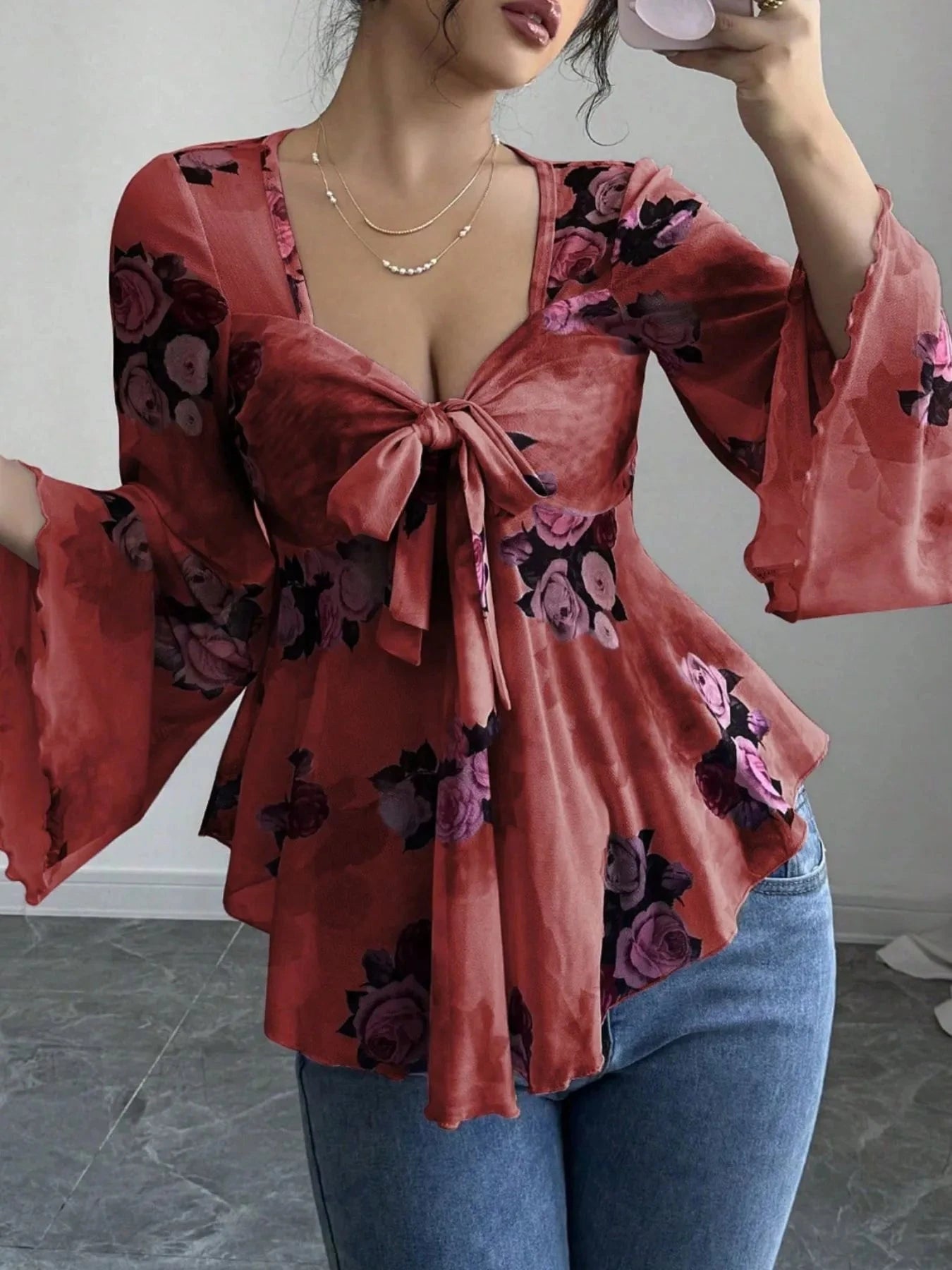 Floral Tie Front Flare Sleeve Blouse Red / S
