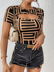 Geometric Print Cutout Short Sleeve T-Shirt