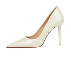 Glossy Finish Pointy Toe Court Heels