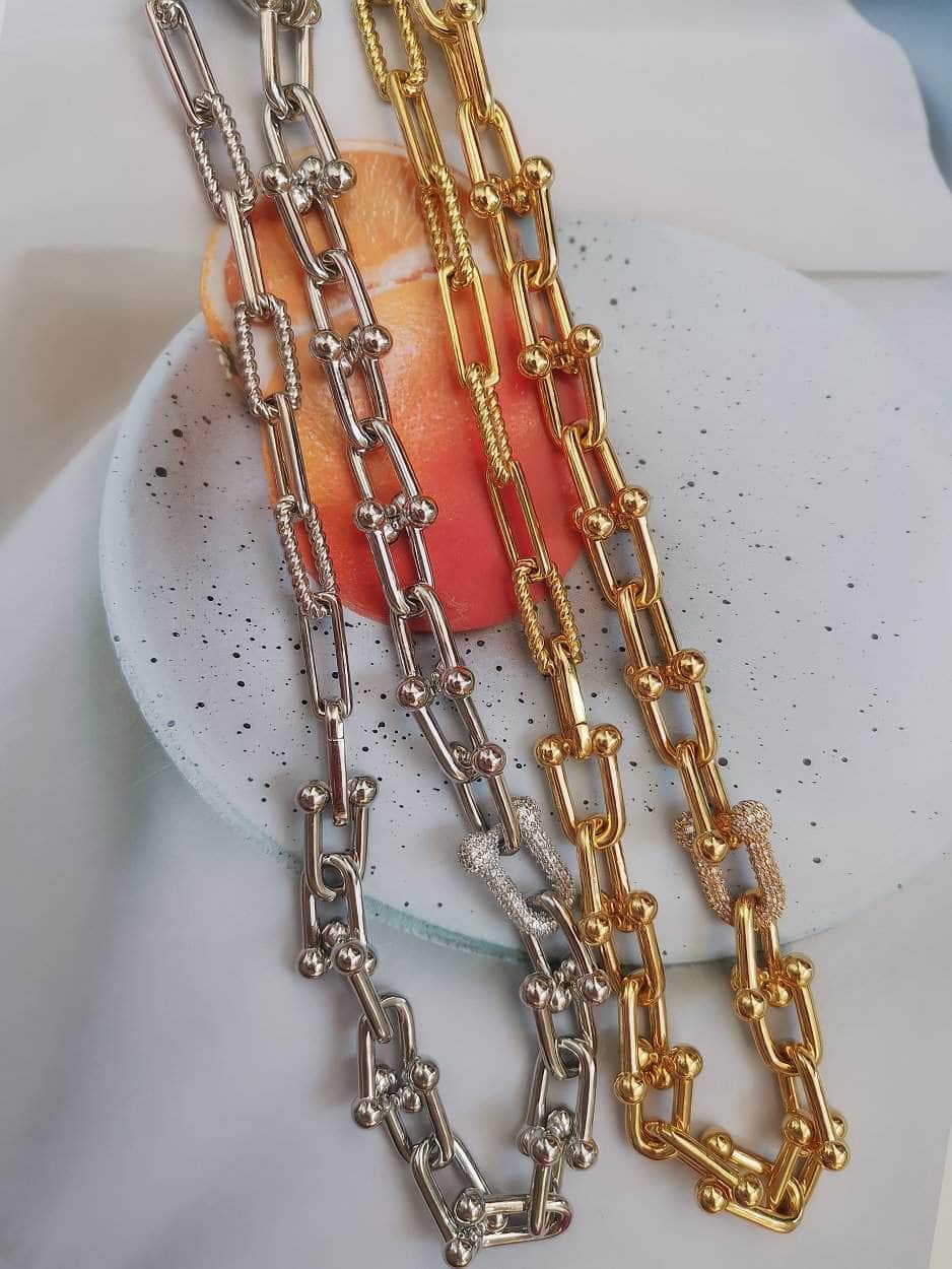 Gold Alternating Link Collar Rhinestone Accented Necklace