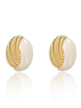 Gold Detailed Pearl SeaShell Stud Earrings Gold / Clip On