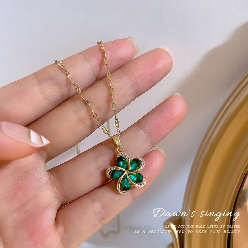 Green Zircon Flowers Pendant Necklace N1886