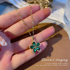 Green Zircon Flowers Pendant Necklace N1886