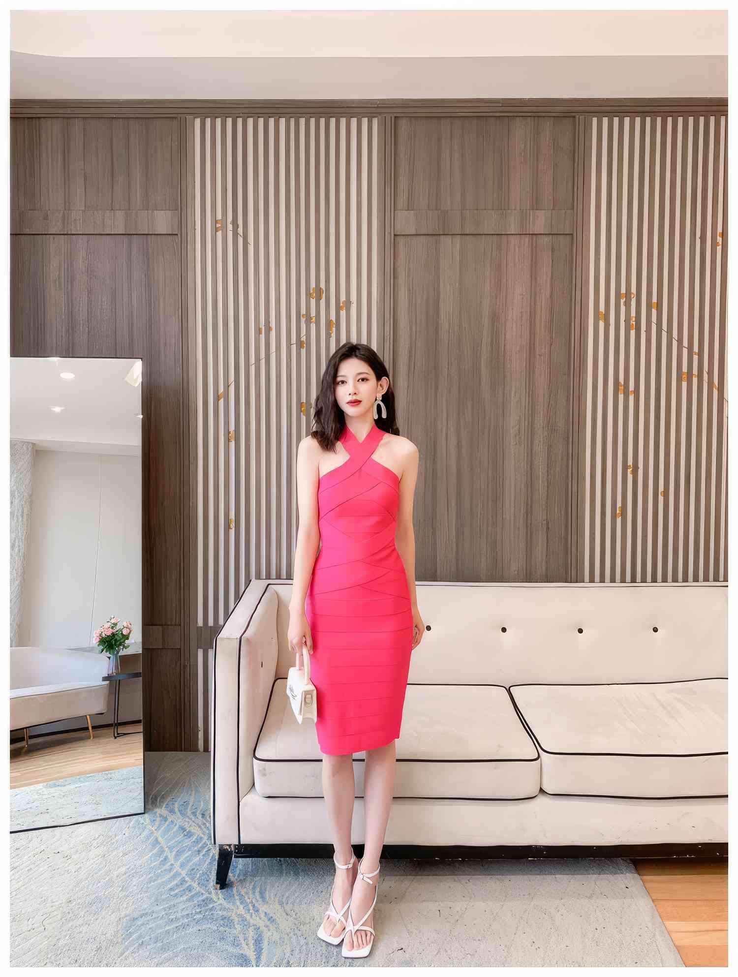 Halter Neck Bandage Midi Dress