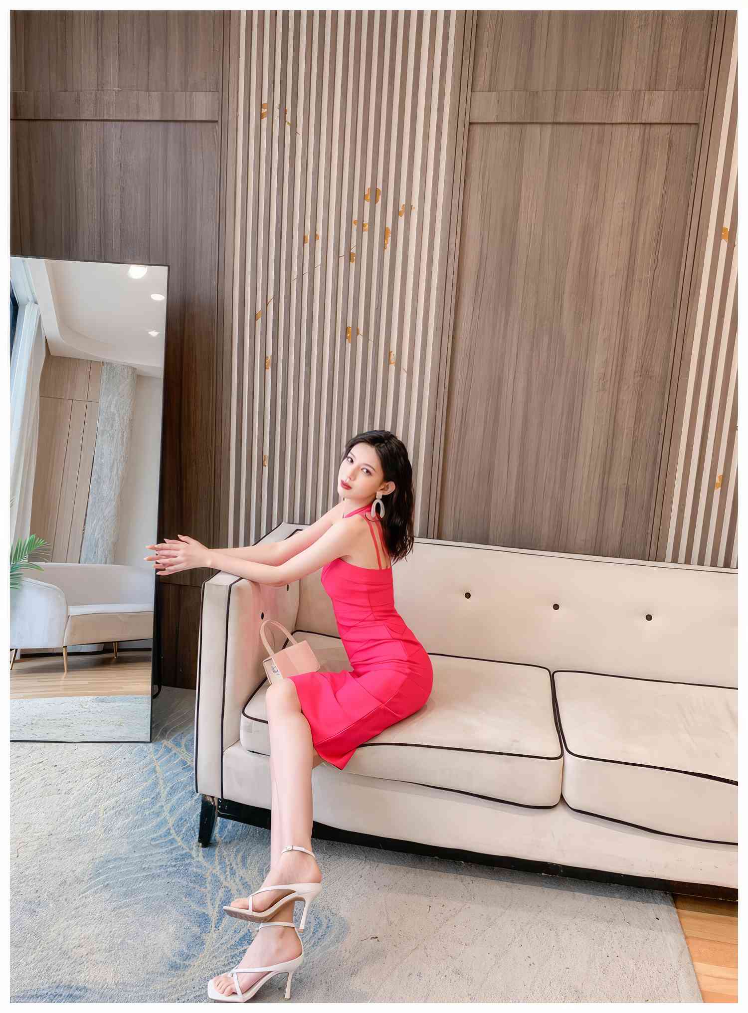 Halter Neck Bandage Midi Dress