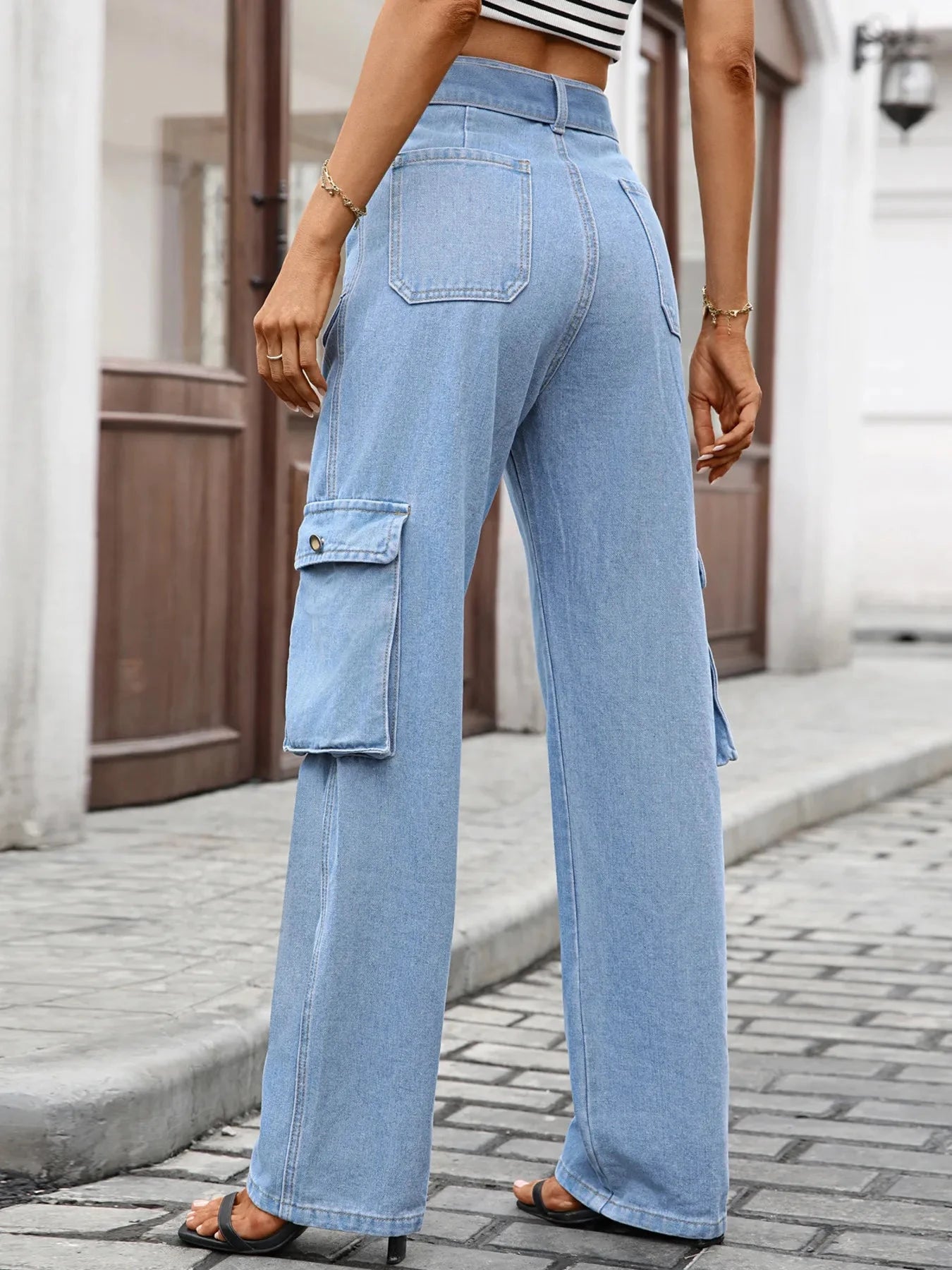 High-Waisted Multi-Pocket Cargo Jeans