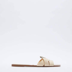 Interlocked Rhinestone Decorated Slip-on Flat Mules EU 34 / Beige