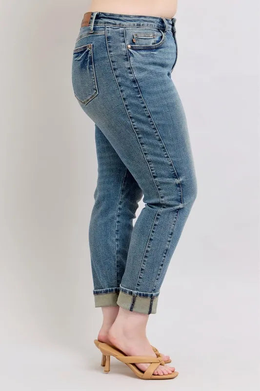 Judy Blue Full Size Mid Rise Vintage Wash Double Roll Cuff Boyfriend Jeans Plus Size