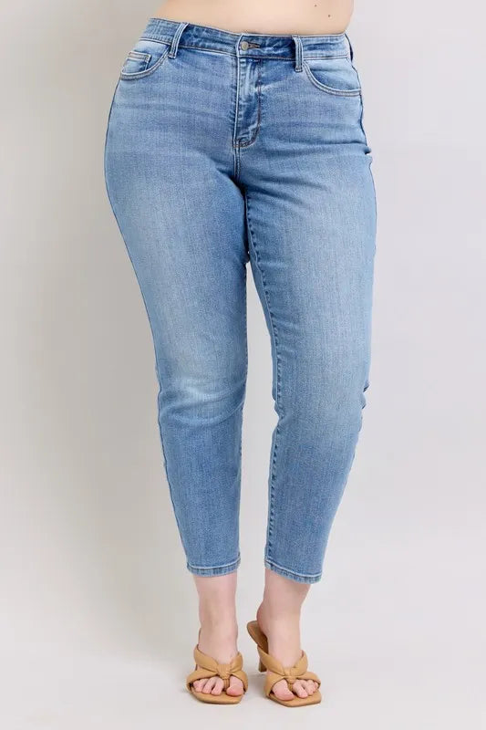 Judy Blue Full Size Mid Rise Vintage Wash Slim Jeans with Cell Phone Pocket Plus Size