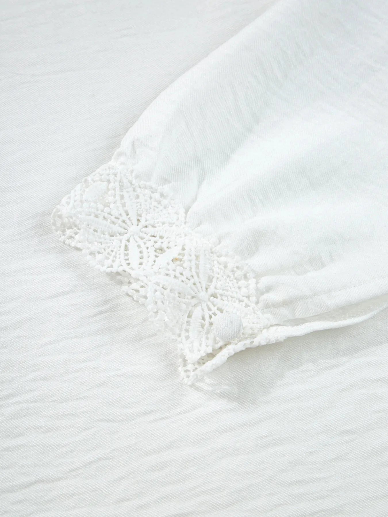 Lace Patchwork Buttoned Stand Neck Loose Shirt