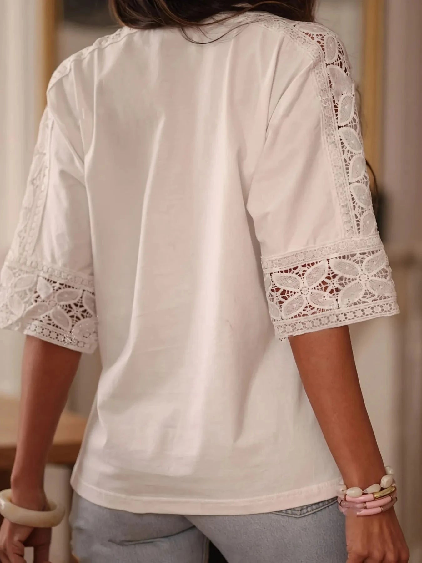 Lace Trim Round Neck Casual Blouse