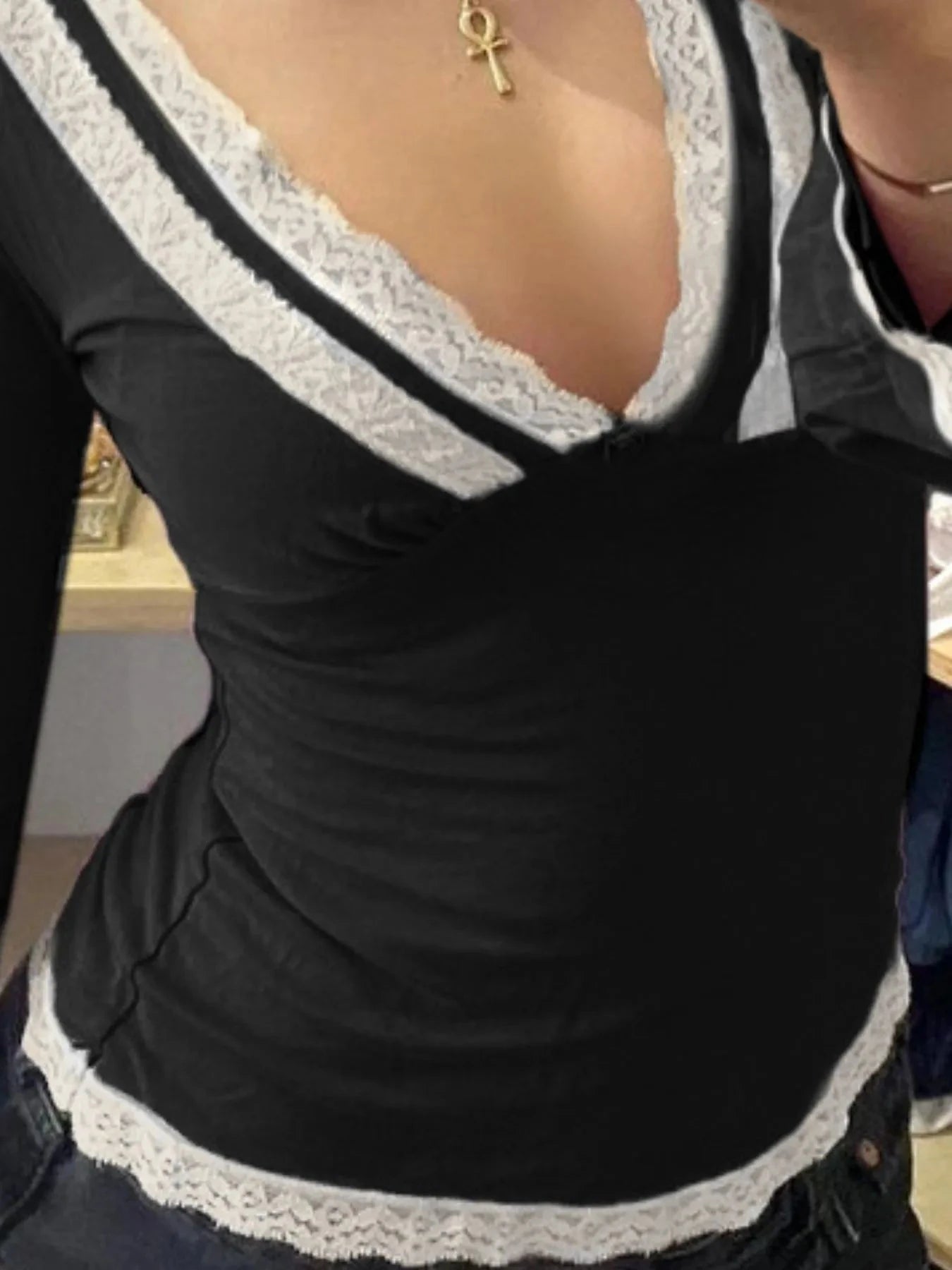 Lace Trim V-Neck Long Sleeve Top