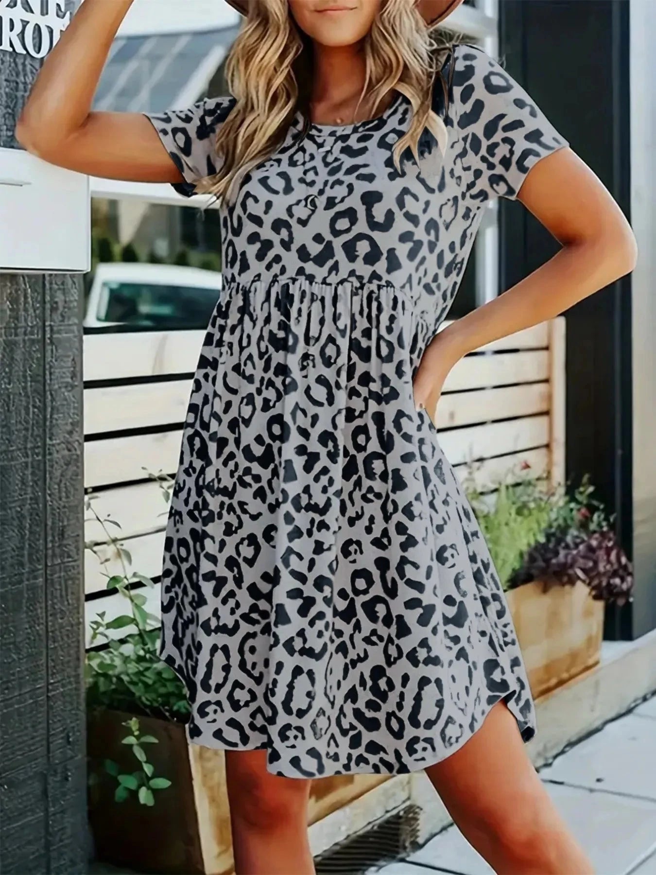 Leopard Print Short Sleeve Casual Dress