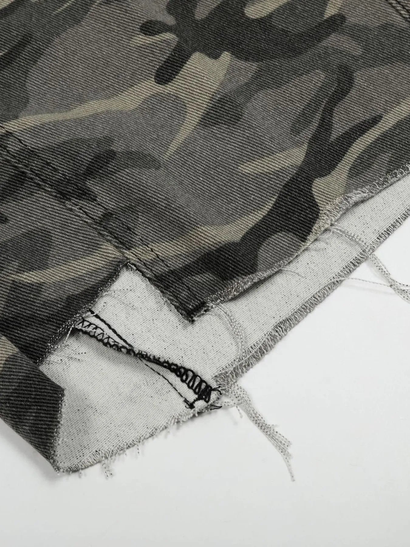 Men's Camouflage Cargo Capris Jeans