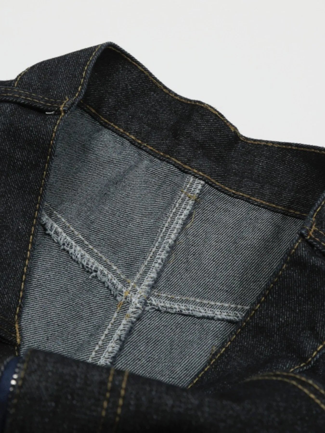 Men's Colorful Letter Graphic Bermuda Denim Shorts