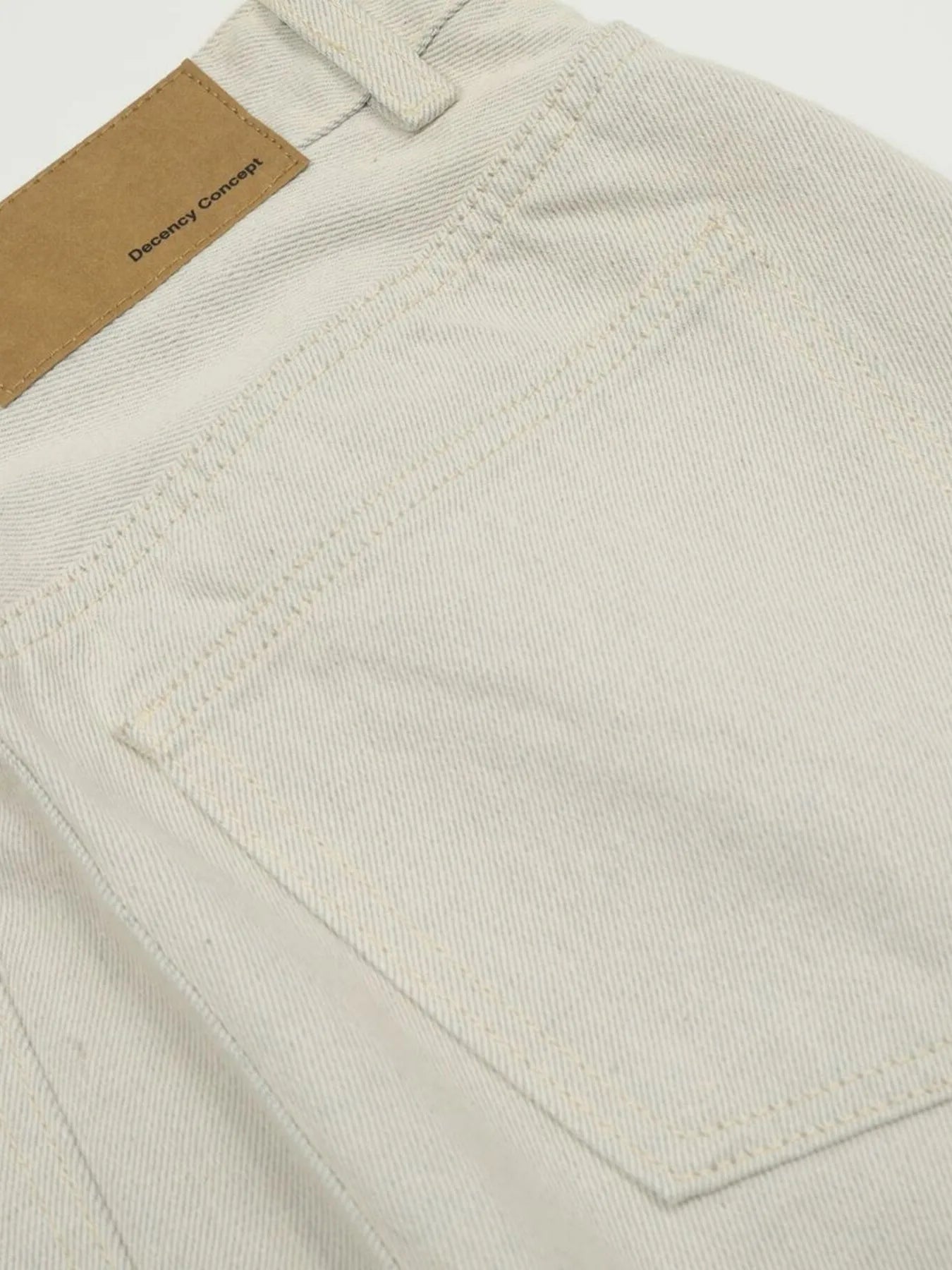 Men's Distressed Straight Leg Jeans