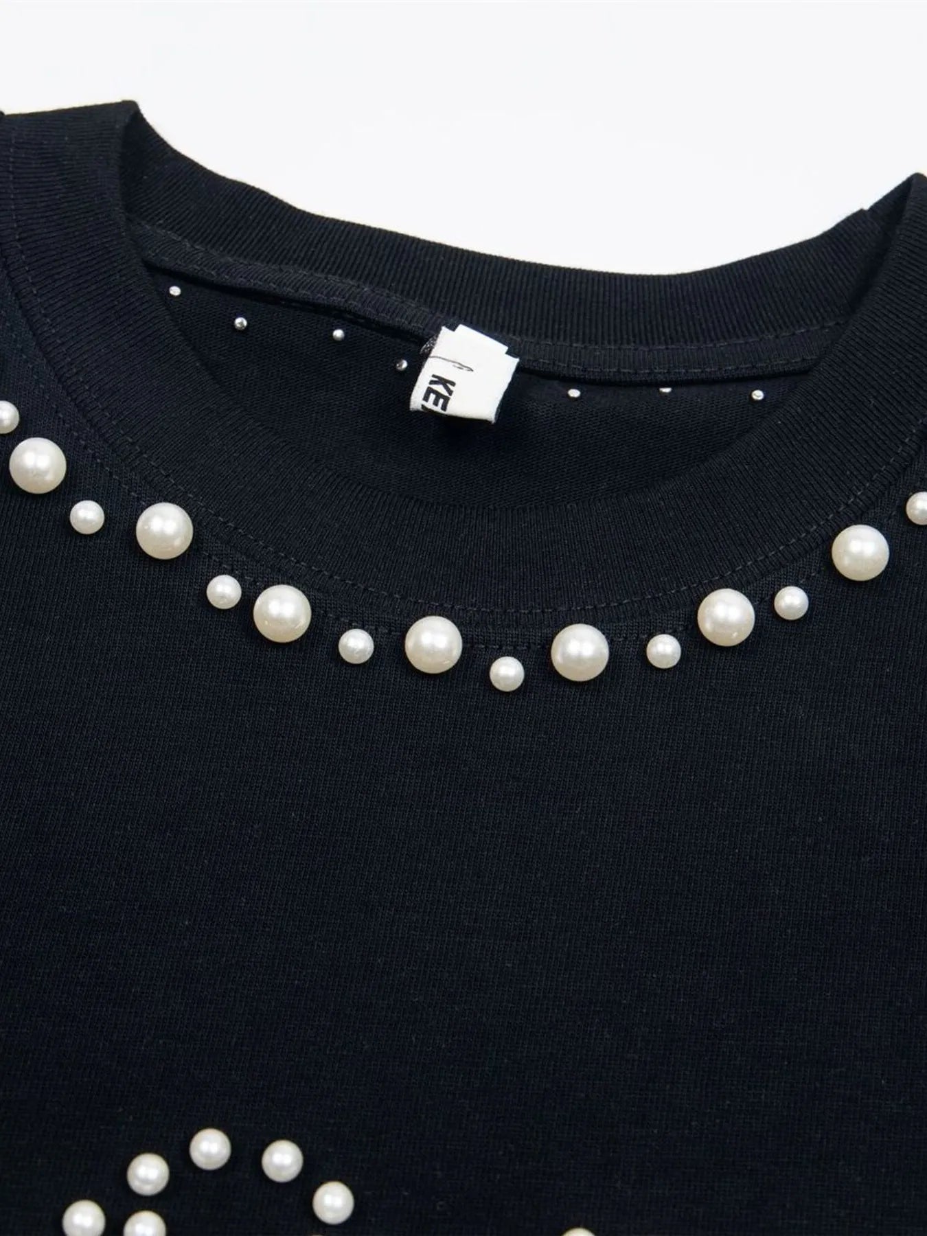 Men's Pearl Detail Round Neck T-Shirt