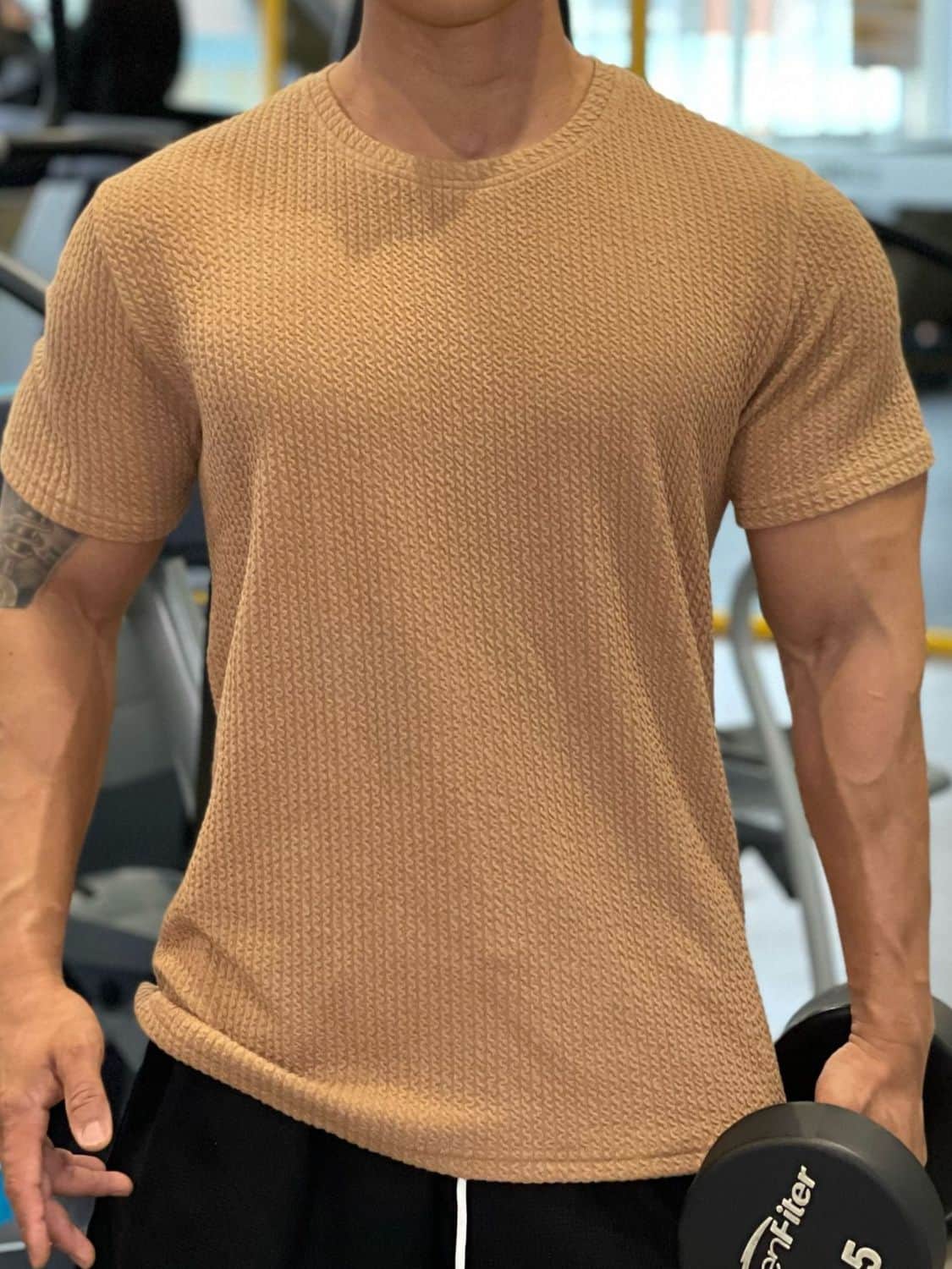 Men's Plus Size Round Neck Short Sleeve T-Shirt Camel / M