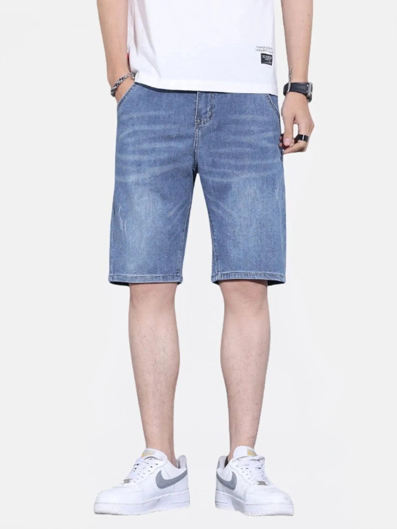 Men's Pocketed Wash Denim Shorts