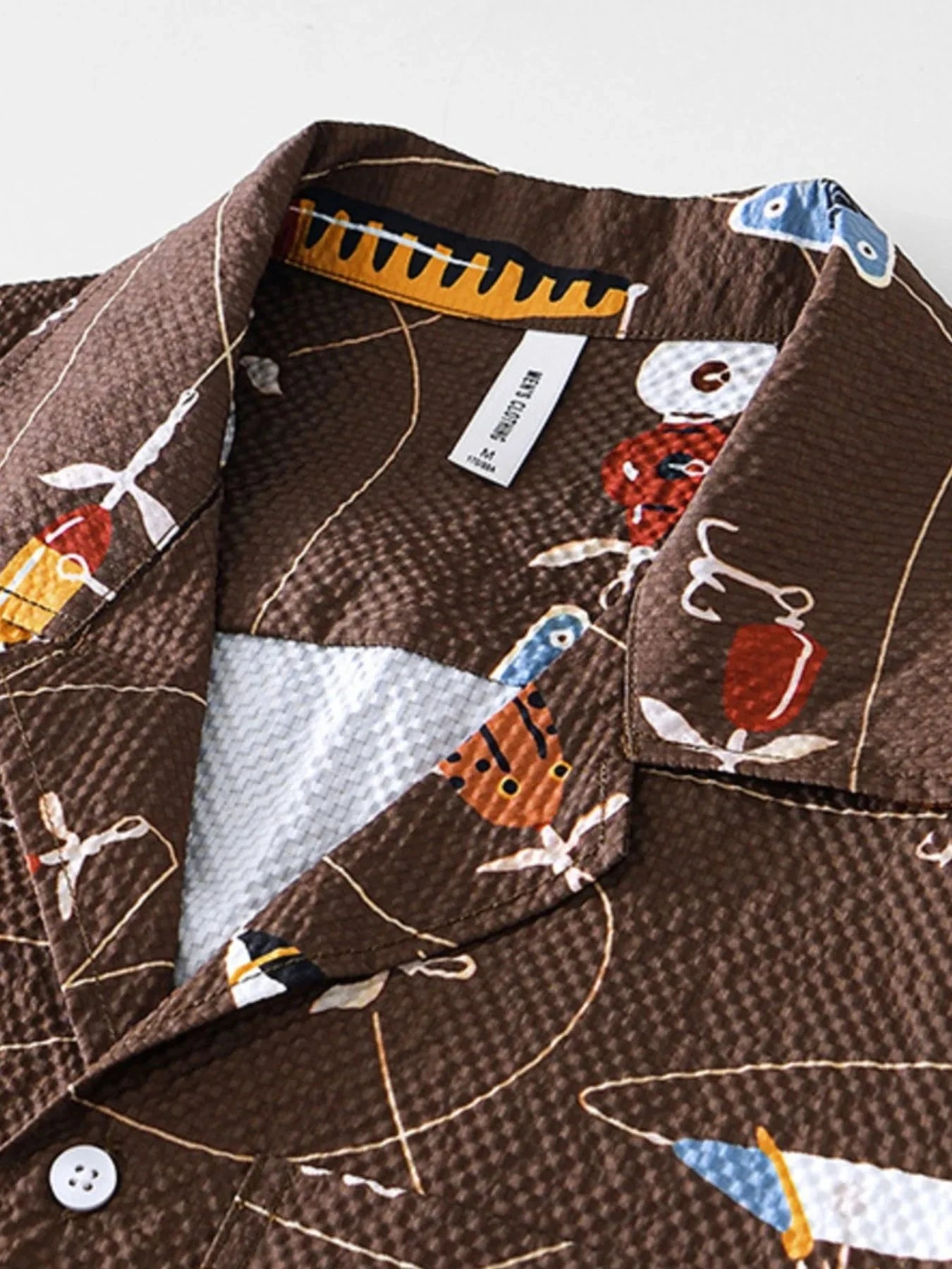 Men's Printed Button Up Short Sleeve Shirt