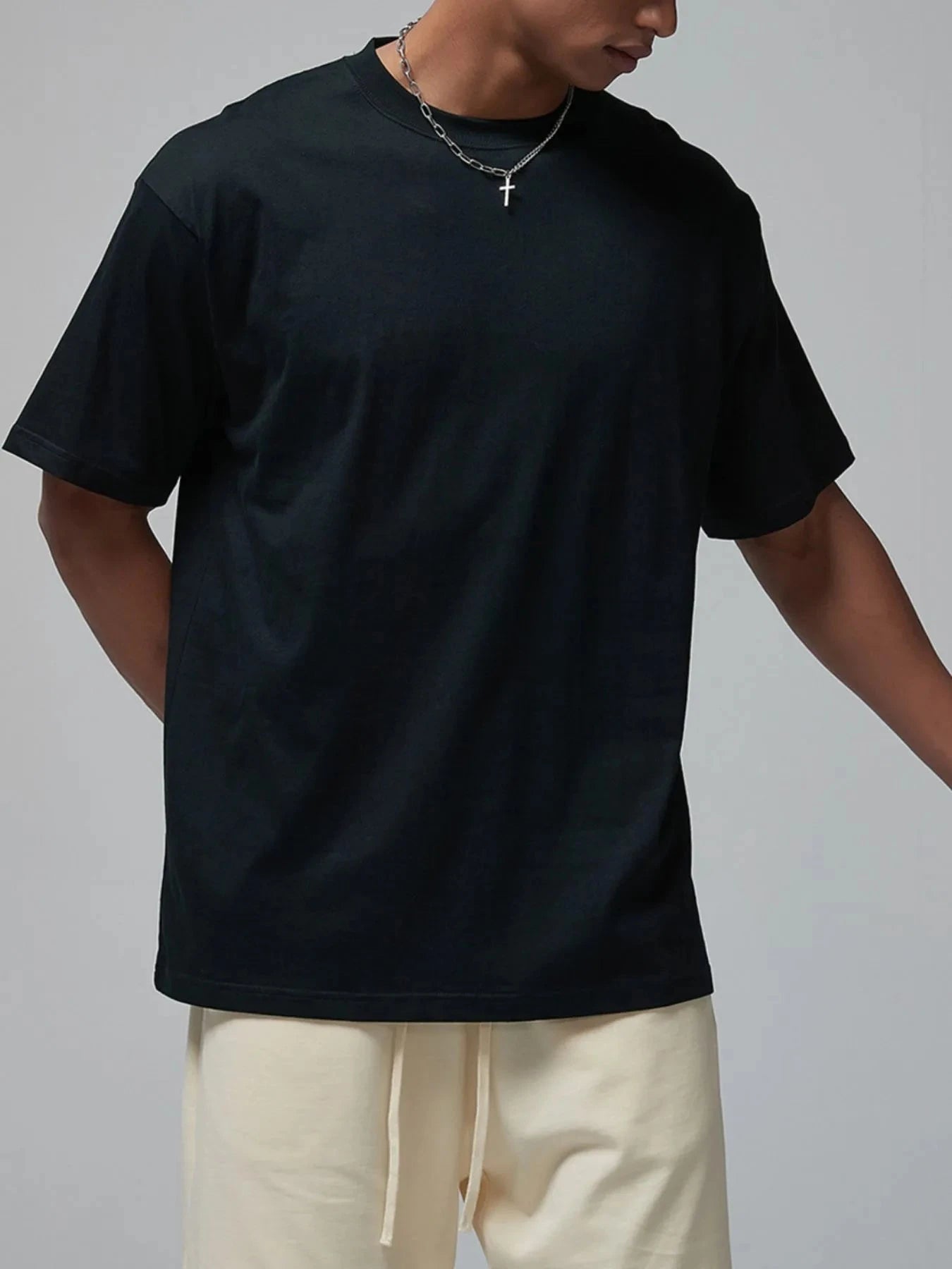 Men's Round Neck Short Sleeve T-Shirt Black / S