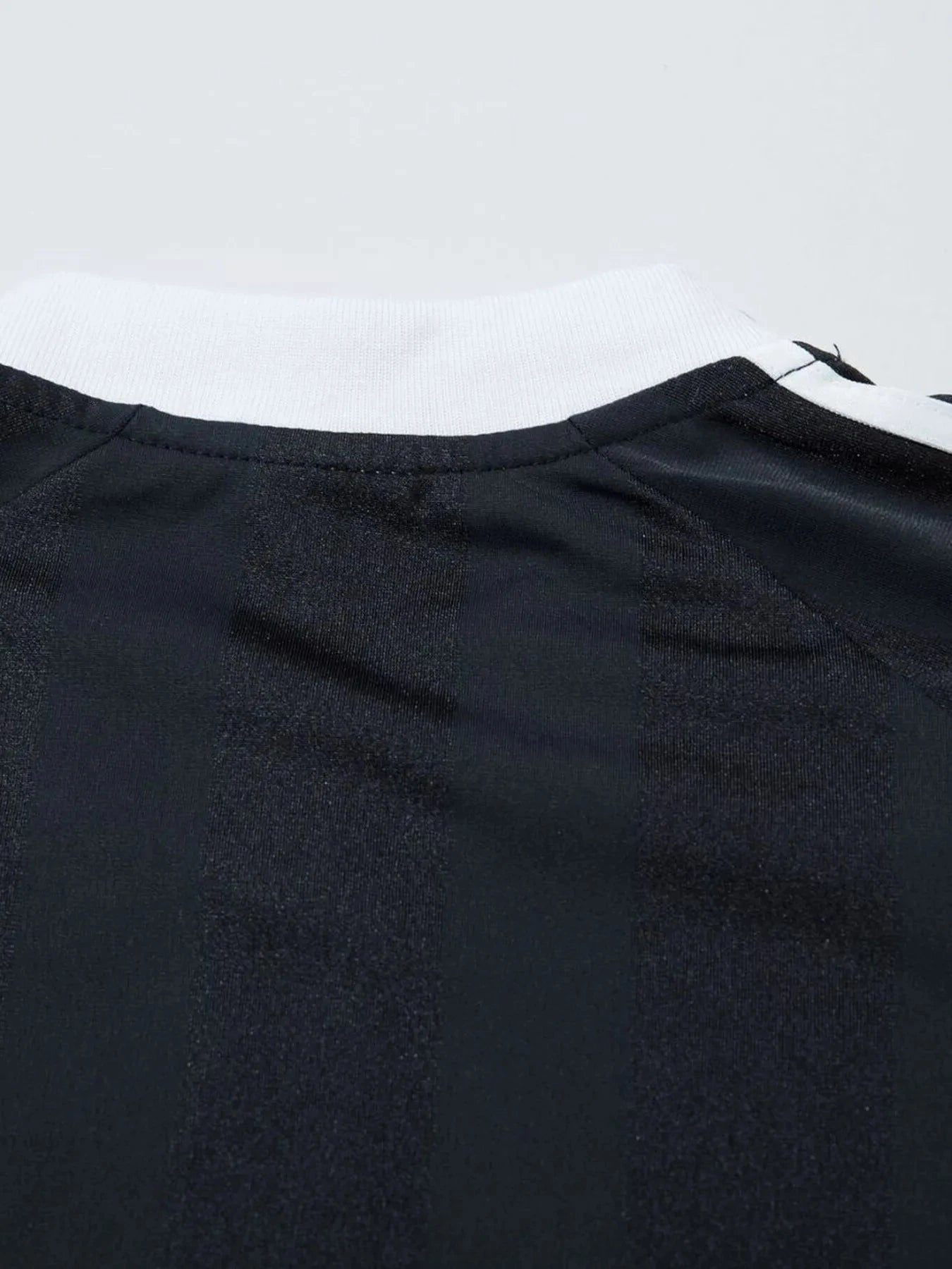 Men's Side Striped Long Sleeve T-Shirt