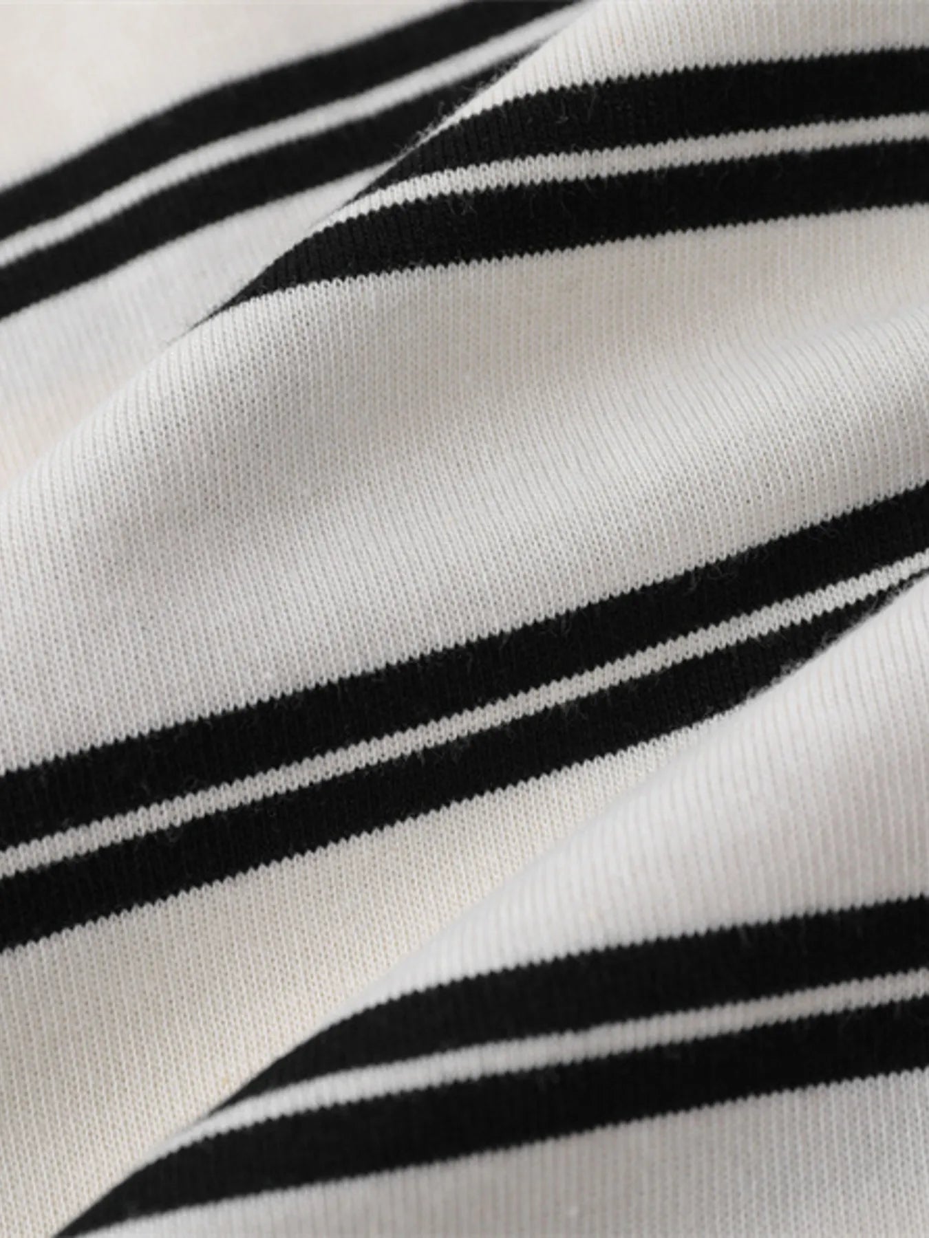 Men's Striped Round Neck Long Sleeve T-Shirt