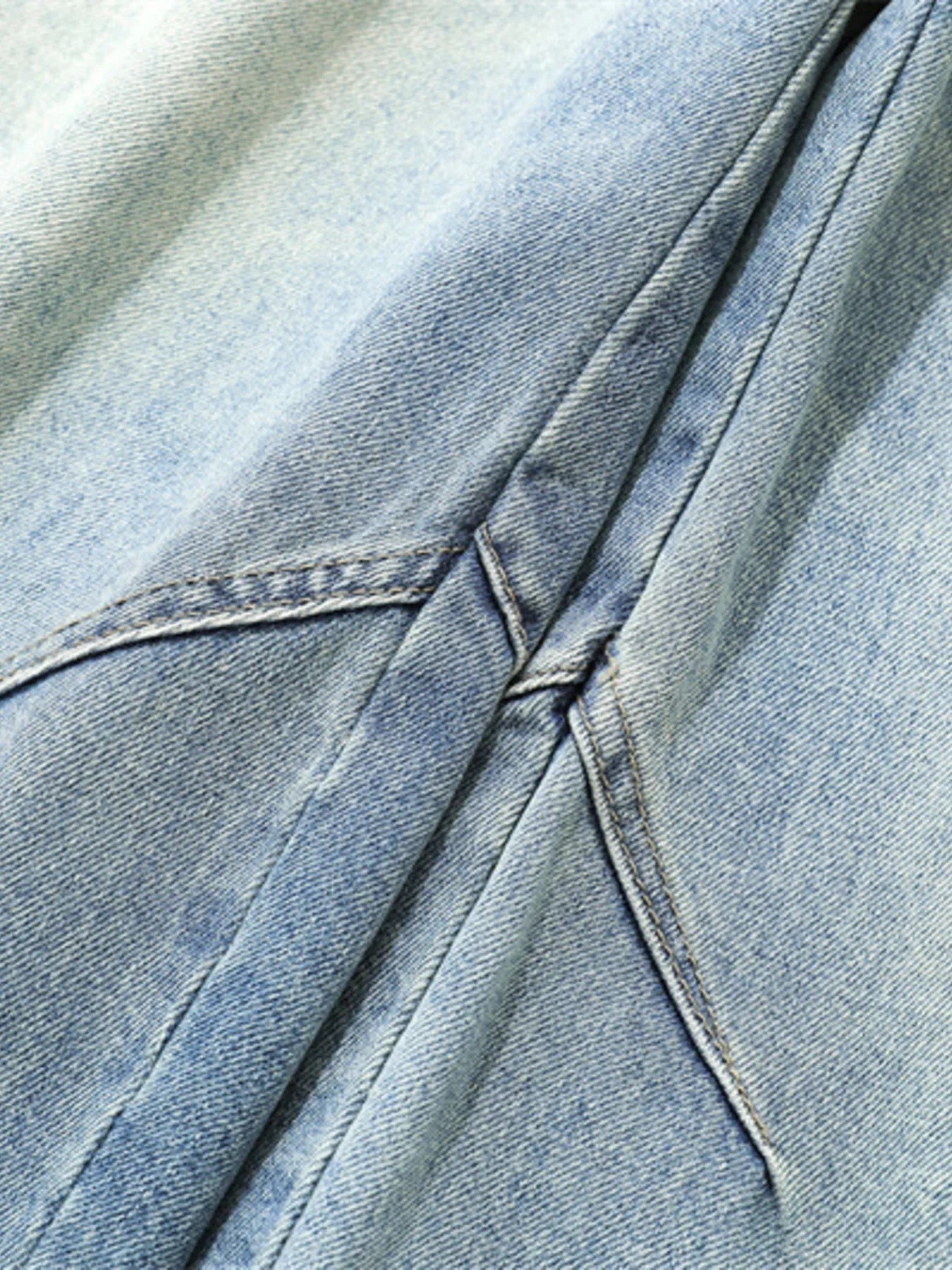 Men's Washed Wide Leg Denim Shorts