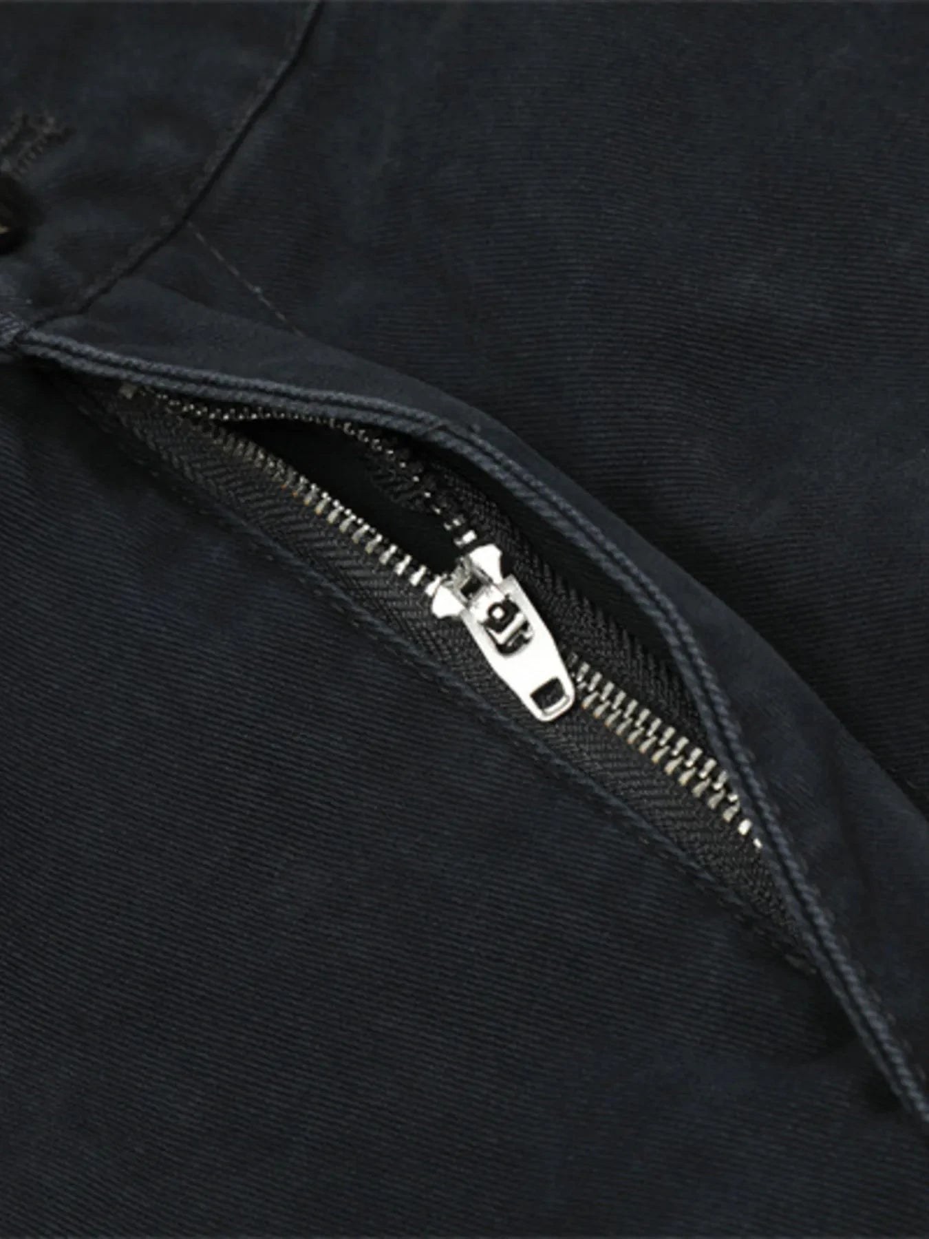 Men's Wide Leg Cargo Pants