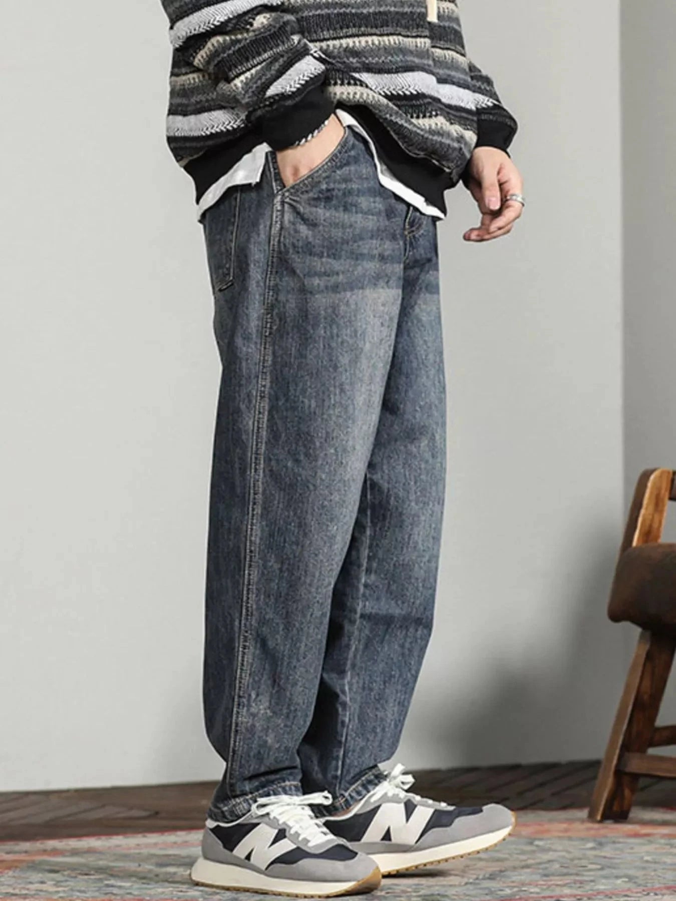 Men's Wide Leg Jeans