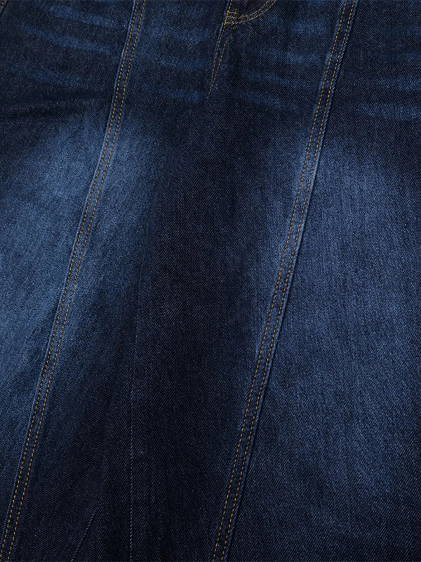 Men's Wide Leg Wash Denim Jeans with Signature Detail