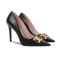 Metal Decorated Pointy Toe Court Heels EU 32 / Black / 6.5CM