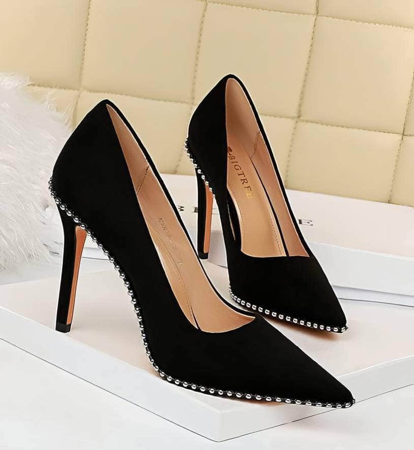 Metallic Balls Detailed Suede Pumps