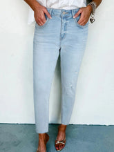 Mid Rise Ankle-Length Distressed Skinny Jeans Light Blue / 4