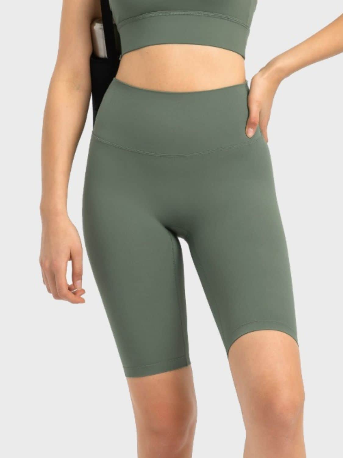 Millennia High Rise Wide Waistband Active Shorts Matcha Green / 4