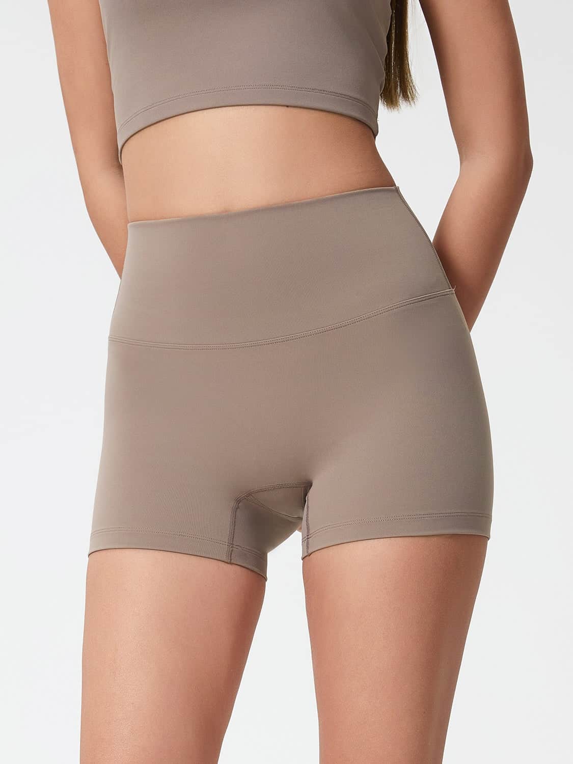 Millennia High Waist Active Shorts Mocha / 4