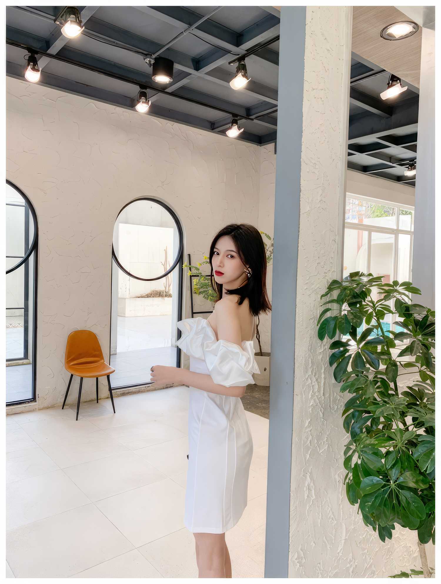 Off-Shoulder Short Sleeve Frill Mini Dress