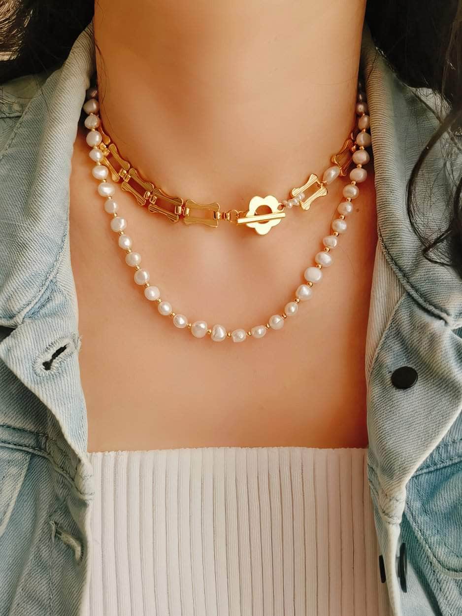 Orchid Charm Pearl Accented Floral Deco Necklace Gold / Necklace