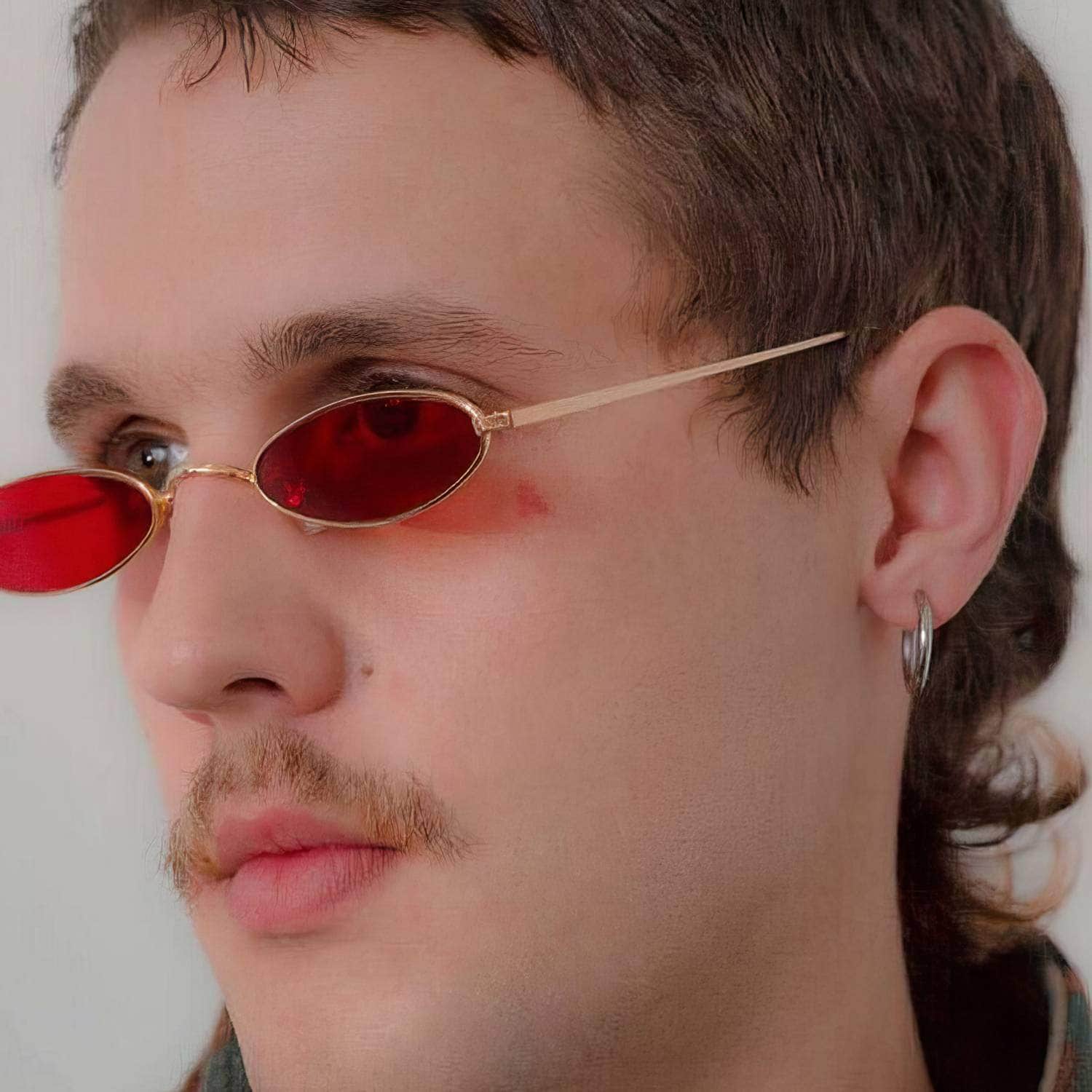 Oval Small Metal Frame Sunglasses