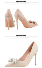 Pearl Bow Detailed Stiletto Pumps