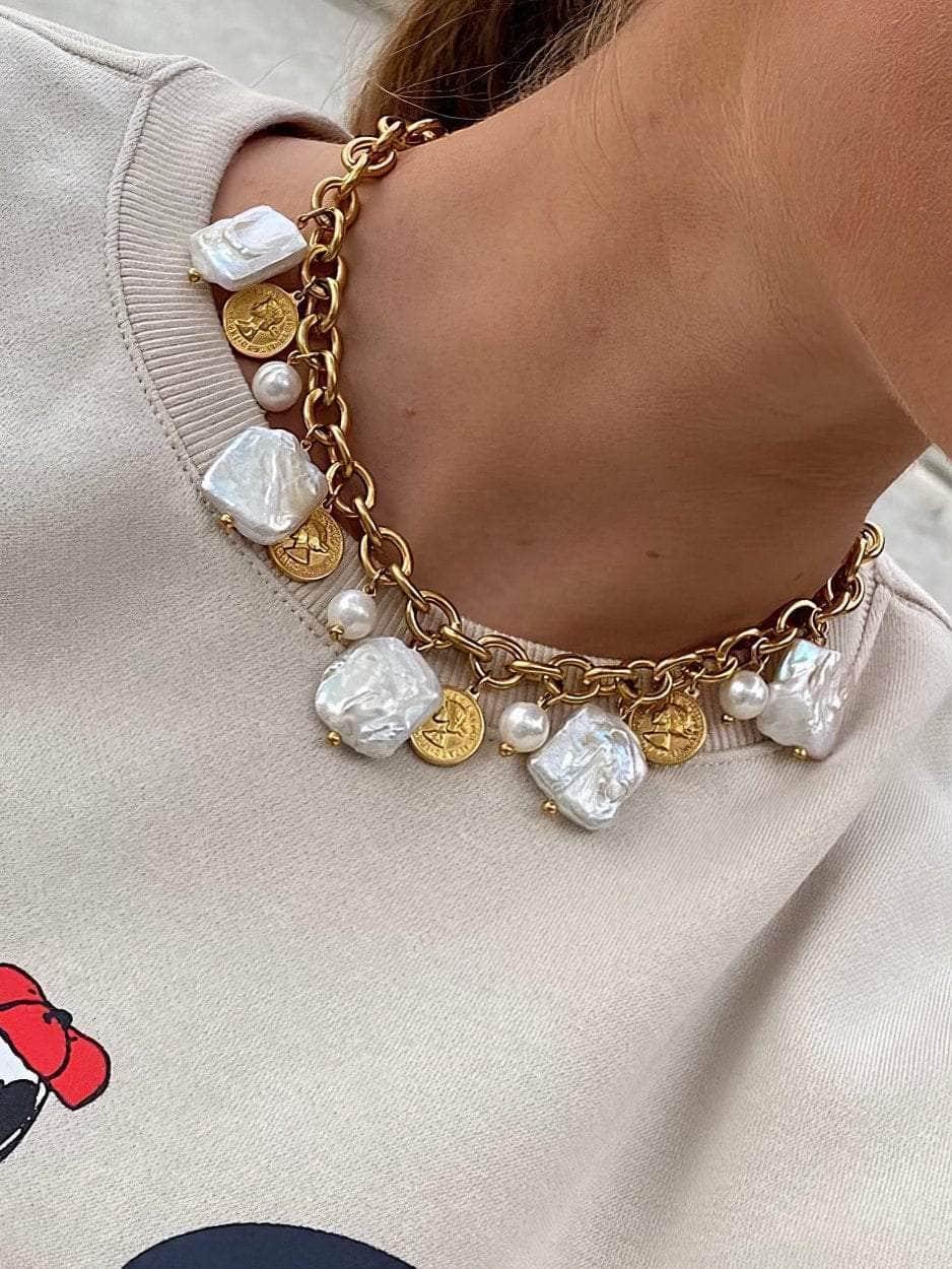 Pearl Pendant Link Chain Baroque Necklace