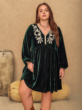 Plus Size Embroidered V-Neck Long Sleeve Dress Black Forest / 0XL