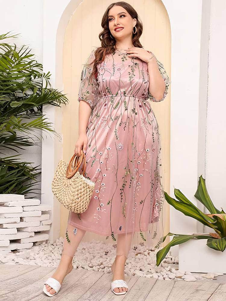 Plus Size Floral Embroidered Mesh Lace Dress