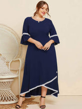 Plus Size Geometric Trim Notched Bell Sleeves Dress US 16-18 / Navy