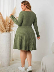 Plus Size Long Sleeves Sweetheart Neck Rib Knit A-line Dress